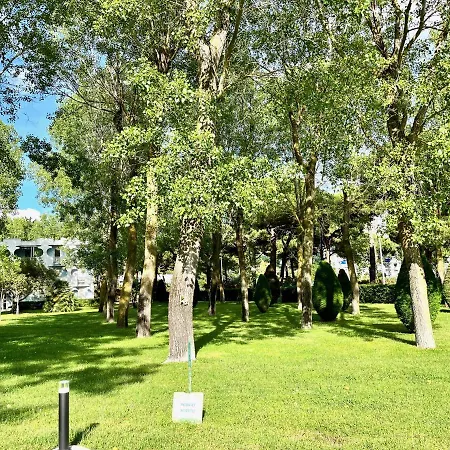 Lejlighed L'altair - P4 A 2 Pas Du Pasino, 10 Min Des Plages, Clim, Parking *