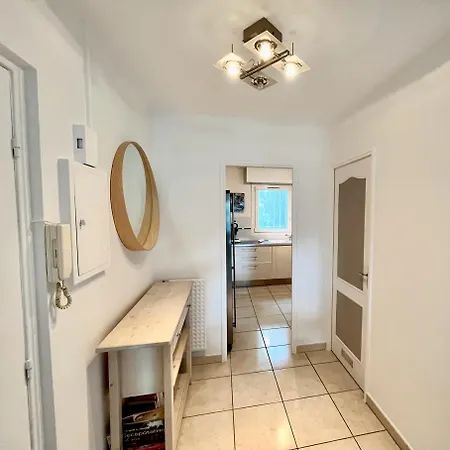 Apartamento L'altair - P4 A 2 Pas Du Pasino, 10 Min Des Plages, Clim, Parking La Grande-Motte